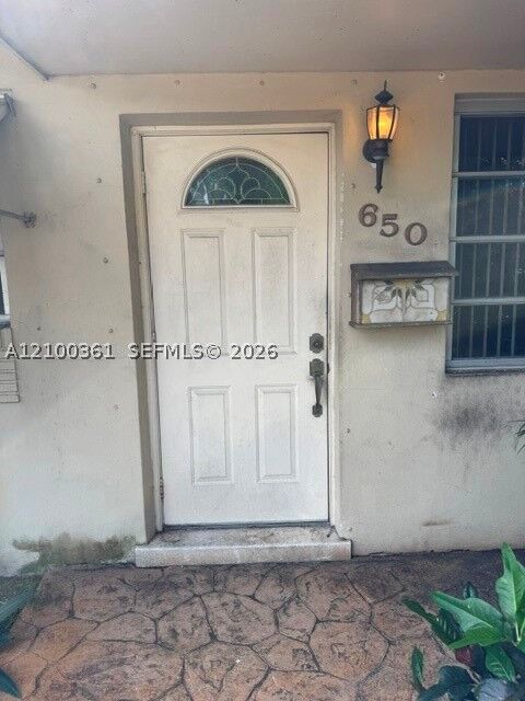 Property Photo: 650 SW SW 68th Blvd FL 33023