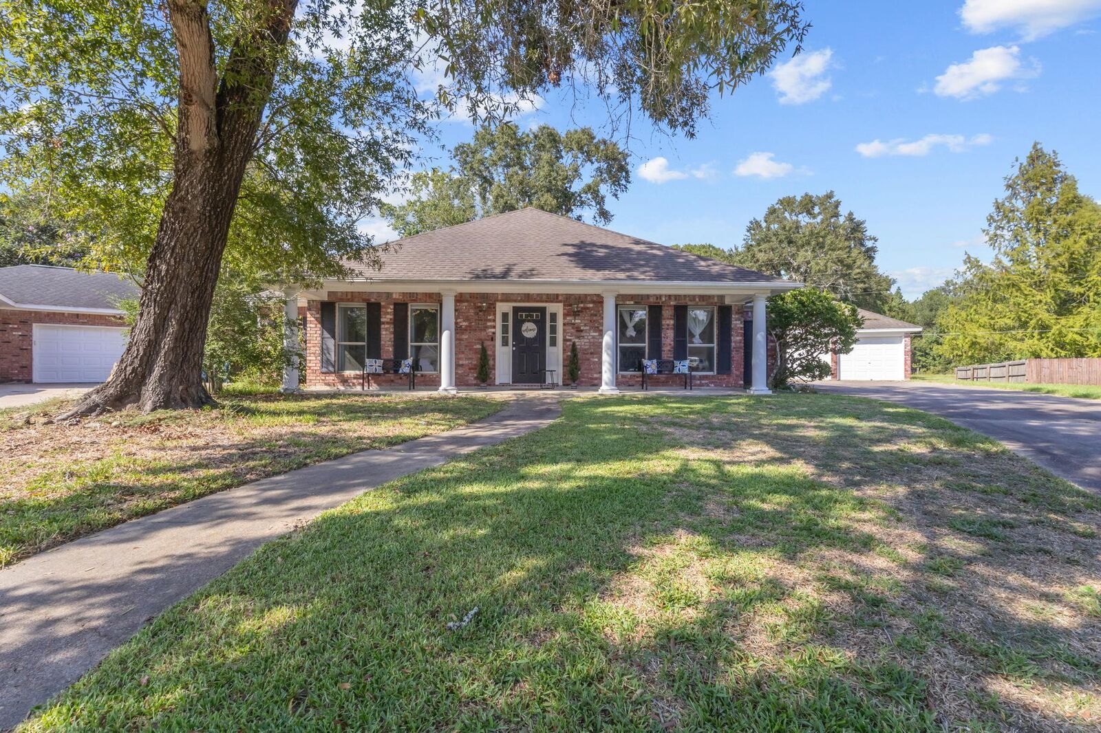 Property Photo: 12710 Koawood Lane TX 77713