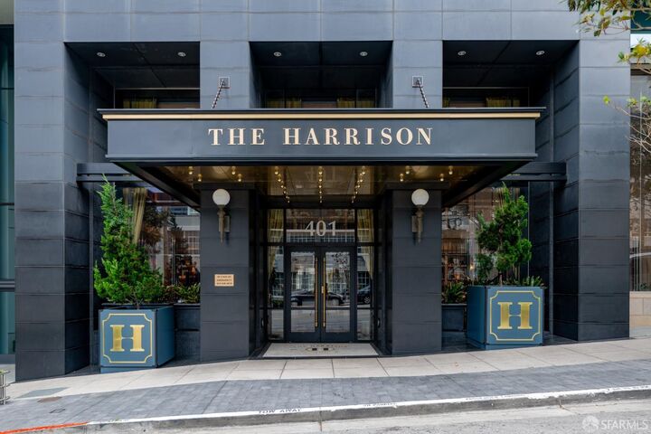 Property Photo:  401 Harrison Street 18B  CA 94105 