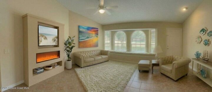 Property Photo: 5923 Ackard Avenue FL 32927