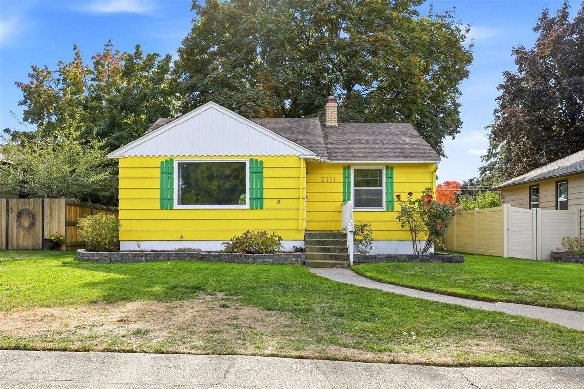 Property Photo: 3711 W Rockwell Ave WA 99205