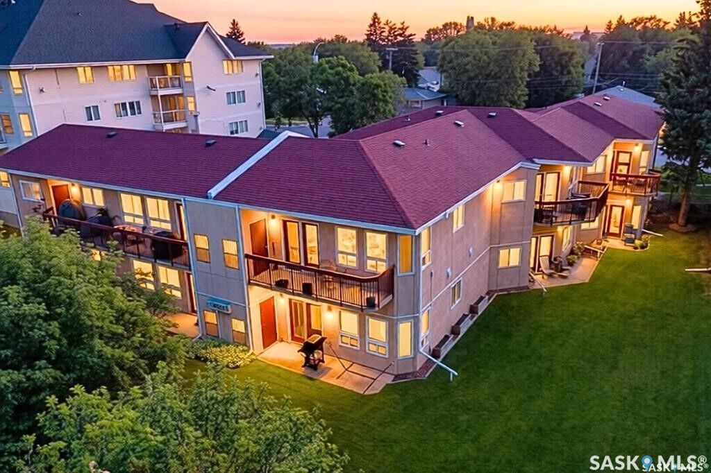 Property Photo:  532 River Street E C2  SK S6V 0A6 