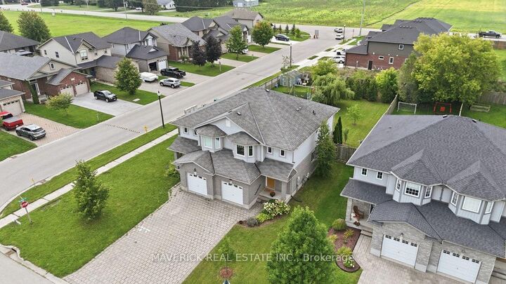 Property Photo:  3 Leesboro Trail  ON N0M 2P0 