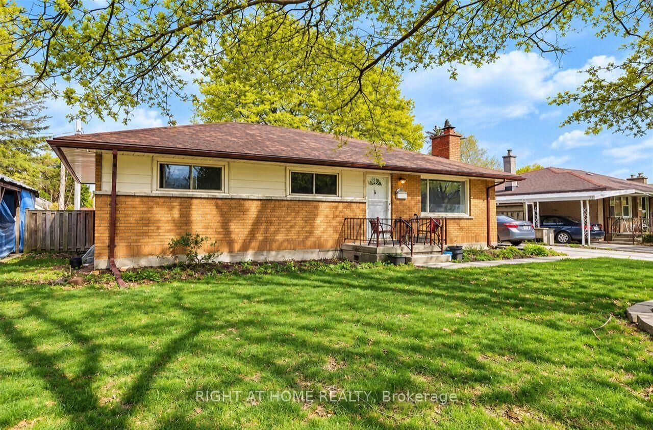 Property Photo:  200 Renfro Crescent Basement  ON N5Z 3B7 