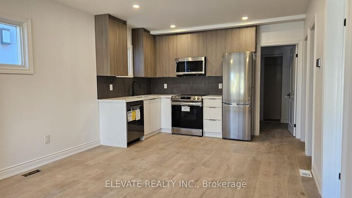 Property Photo:  54 Burlington Street Front Main  ON M8V 2L2 