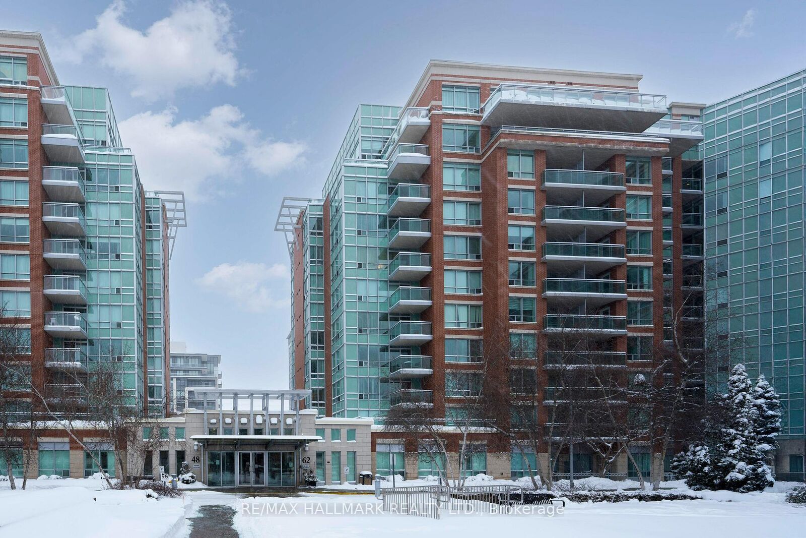 Property Photo:  62 Suncrest Boulevard 316  ON L3T 7Y6 