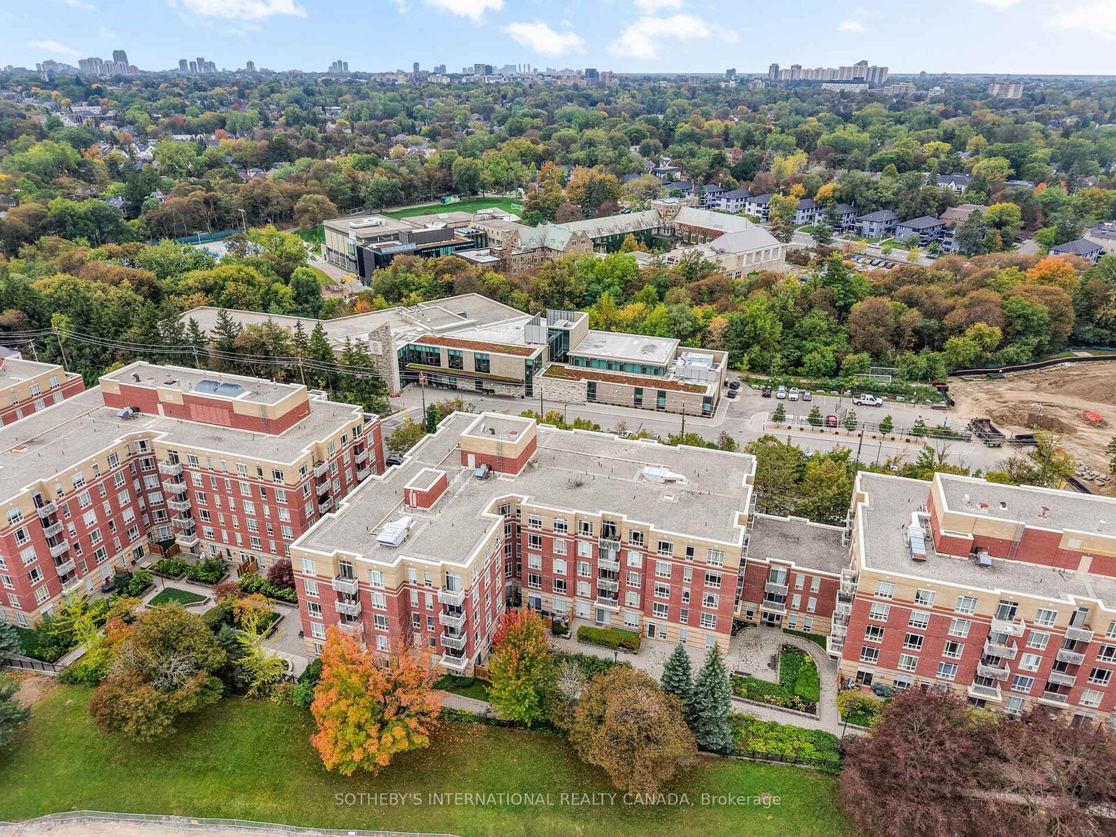 Property Photo:  481 Rosewell Avenue 212  ON M4R 2J1 