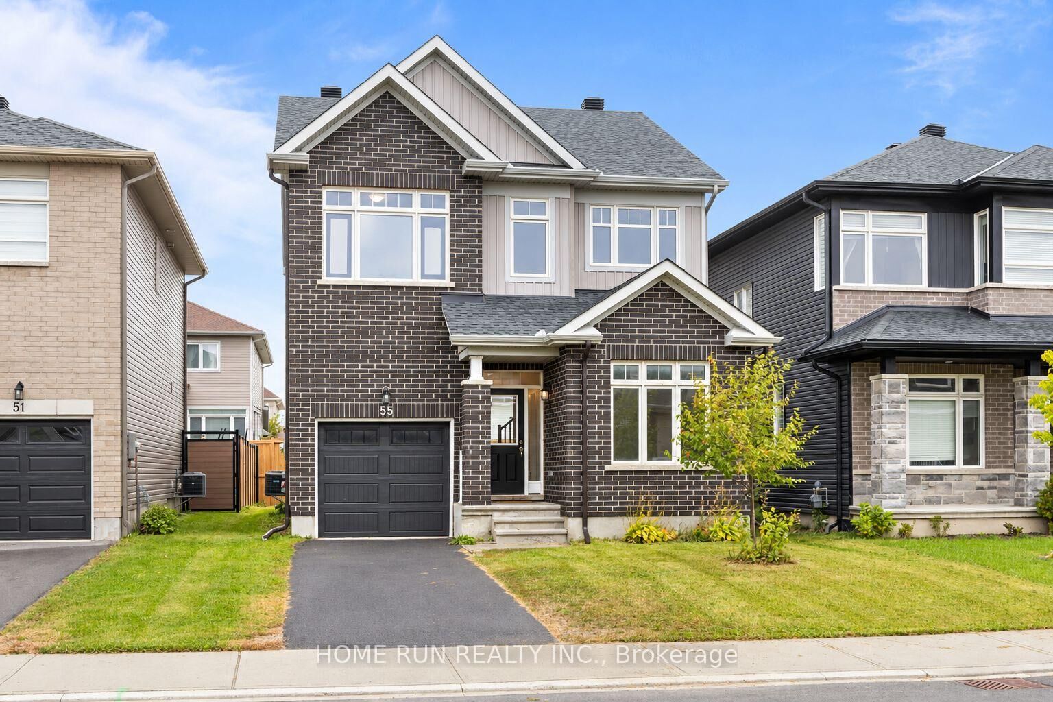 Property Photo:  55 Robertson Lane  ON K7C 0R5 