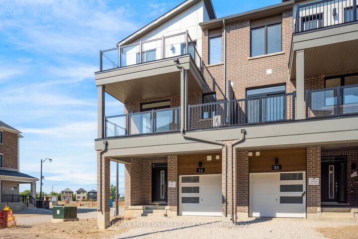Property Photo:  36 Thornbird Crescent Main  ON L7A 0B8 