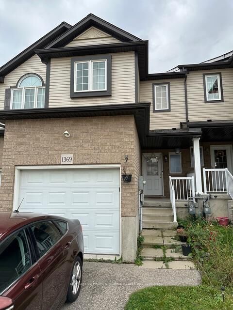 Property Photo:  1369 Countrystone Drive  ON N2N 3R8 