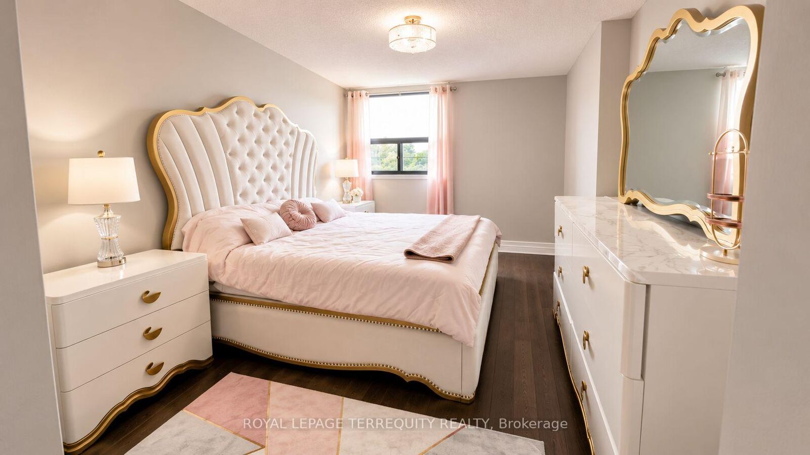 Property Photo:  100 Wingarden Court 409  ON M1B 2P4 
