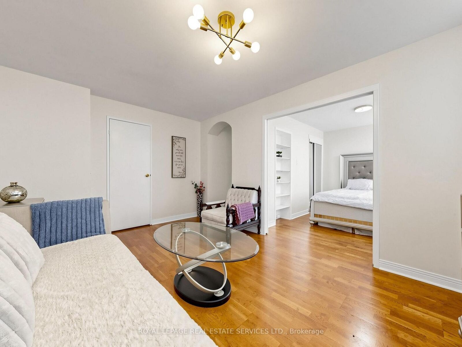 Property Photo:  580 Christie Street 107  ON M6G 3E3 