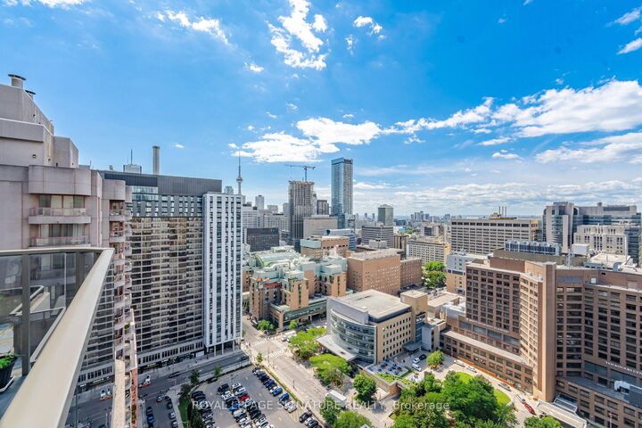Property Photo:  750 Bay Street 3603  ON M5G 1N6 