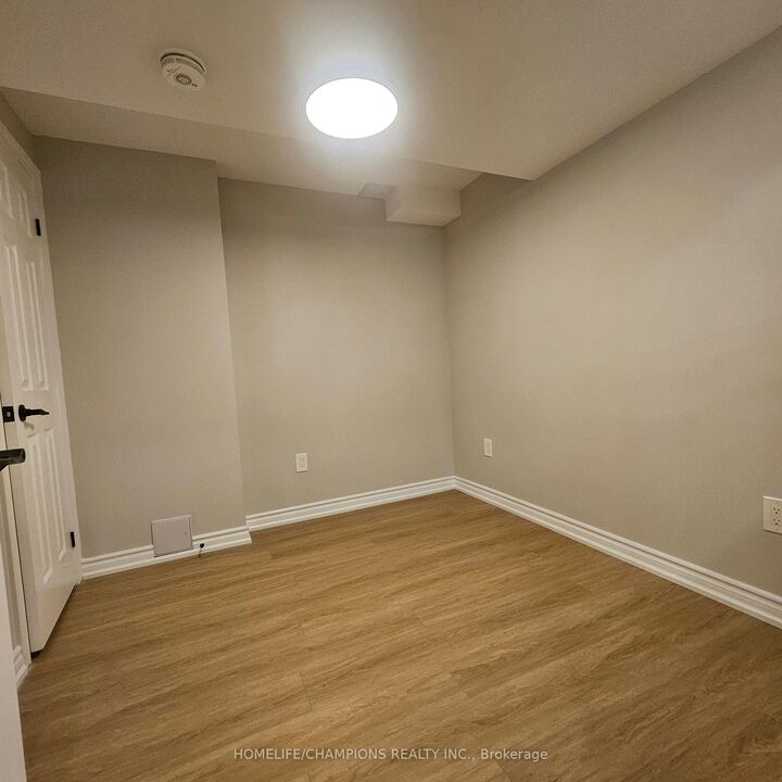 Property Photo:  79 Mantz Crescent Bsmt  ON L1R 0L2 