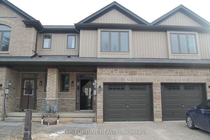 Property Photo:  1 Tom Brown Drive 32  ON N3L 0H8 