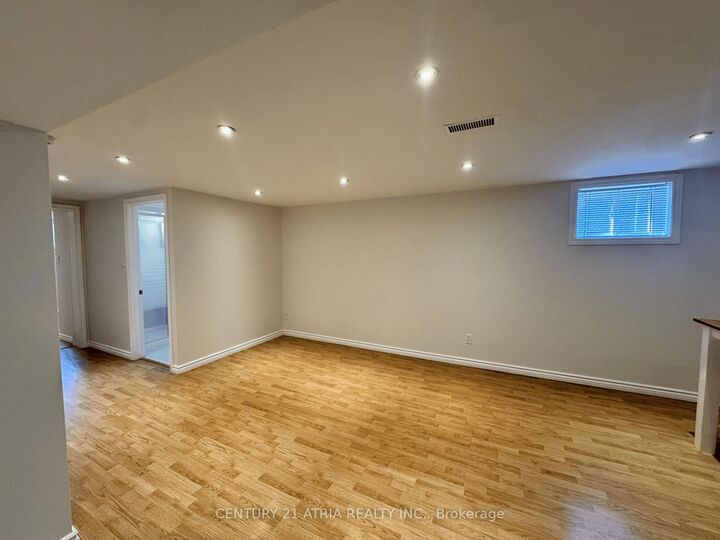 Property Photo: 28 Willowhurst Crescent Bsmt ON M1R 3R6