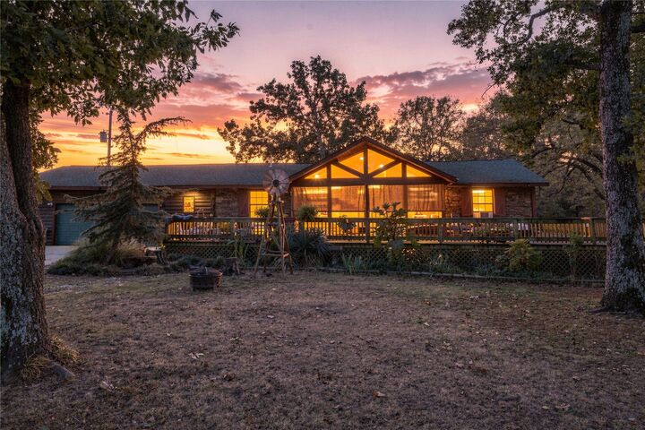 Property Photo:  447098 E 1000 Road  OK 74435 