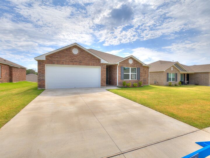 Property Photo:  15 Sunflower Street  OK 74010 