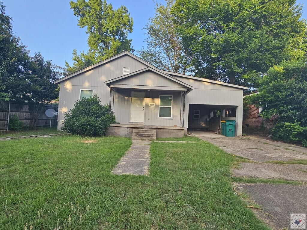 Property Photo: 3514 Magnolia TX 75501