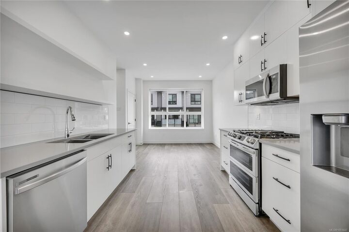 Property Photo:  1036 Boxcar Close  BC V9B 0Y4 