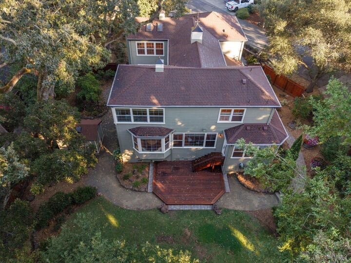 Property Photo:  2 Fullerton Lane  CA 94952 
