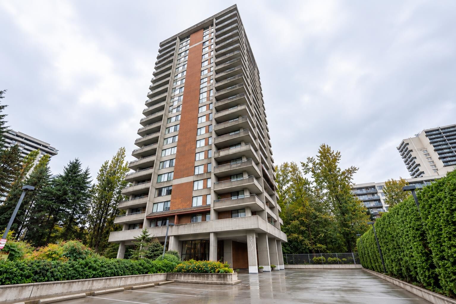 Property Photo:  3737 Bartlett Court 2503  BC V3J 7E3 
