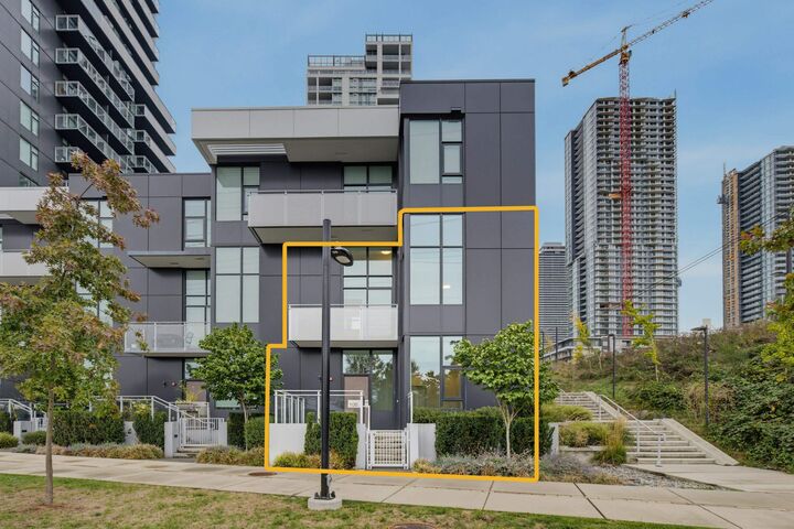 Property Photo:  4433 Alaska Street 106  BC V5C 5T3 