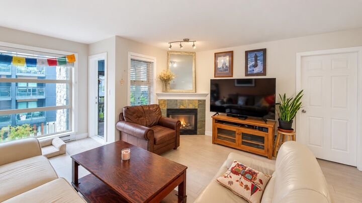 Property Photo:  1310 Victoria Street 404  BC V8B 0C3 