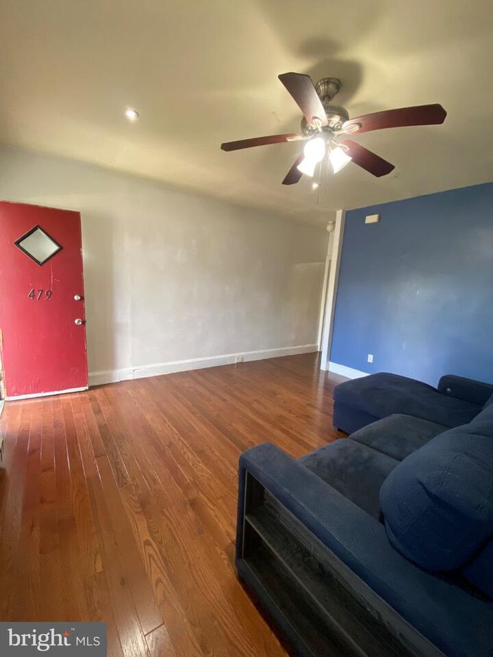 Property Photo:  479 Mill 479  PA 19020 