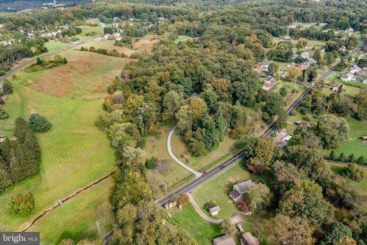 Property Photo:  2455 Strasburg Road  PA 19320 