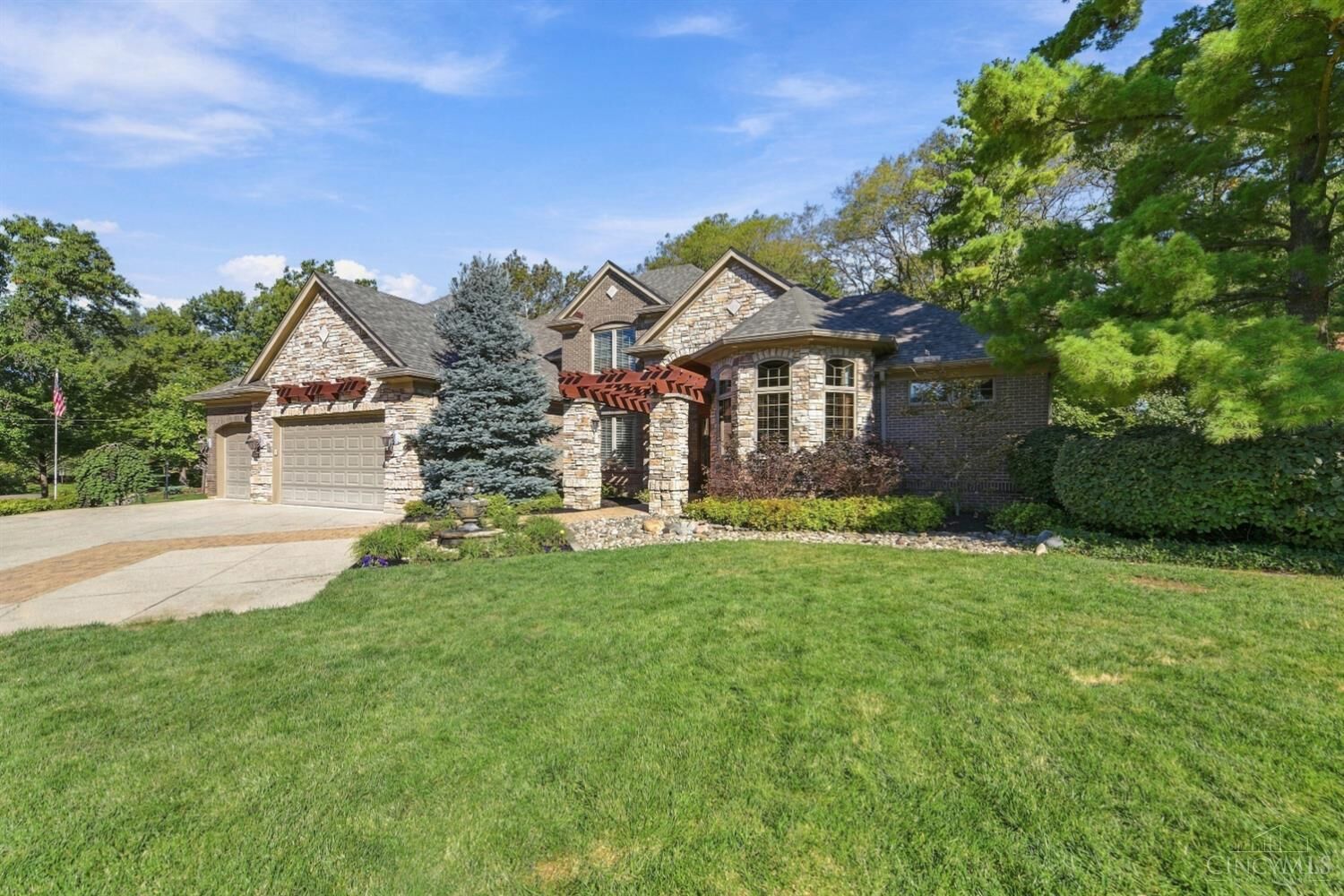Property Photo:  7096 Hollywood Drive  OH 45069 