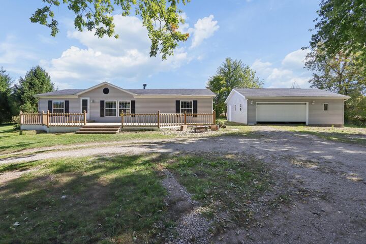 Property Photo: 4843 County Road 20 OH 43338