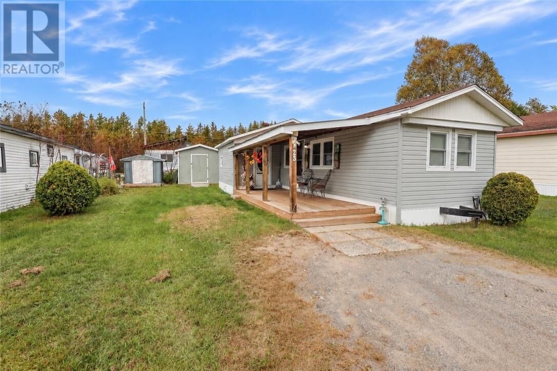 Property Photo:  2300 Lee Valley Road Unit# 23  ON P5E 1N1 