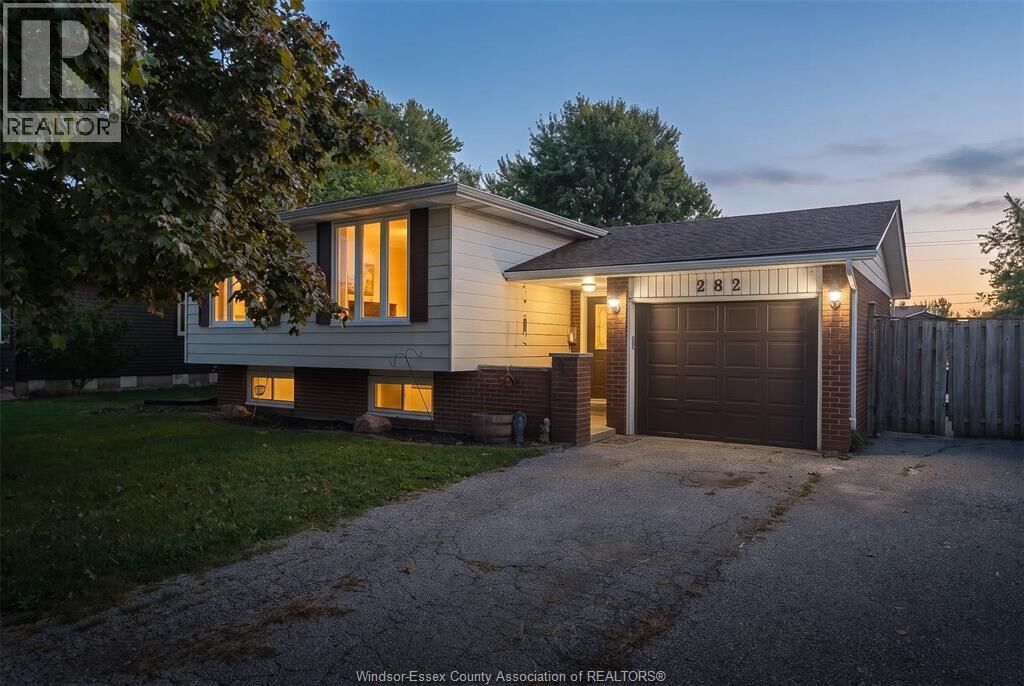Property Photo:  282 Brien East  ON N8M 2P8 