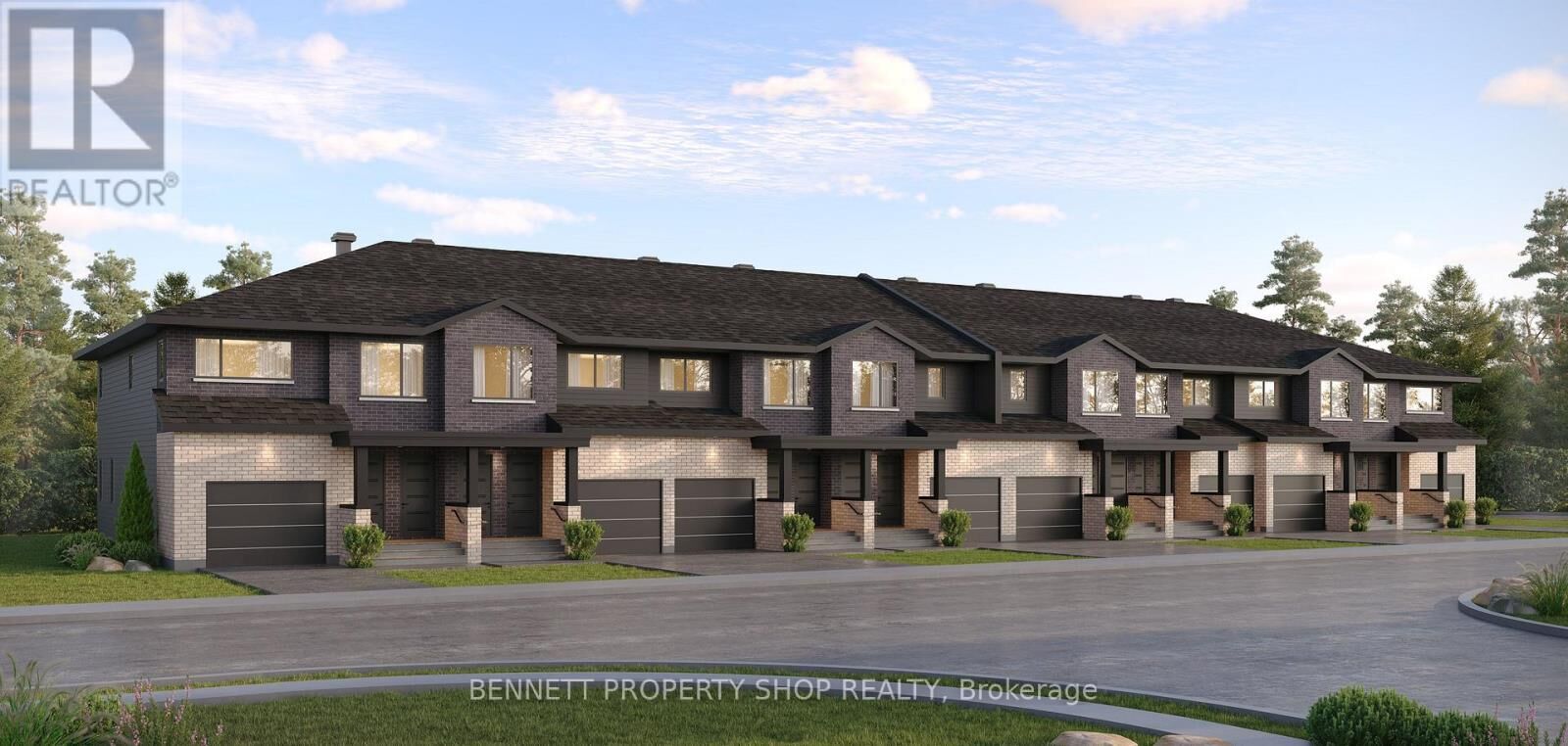 Property Photo:  207 Bensinger Way  ON K2S 0P4 