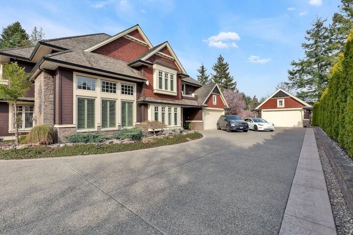 Property Photo:  13438 24 Avenue  BC V4A 2G5 