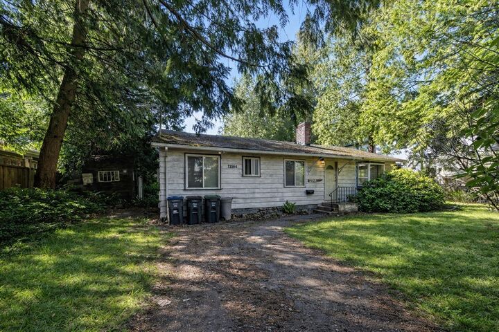 Property Photo:  12564 25 Avenue  BC V4A 2K3 