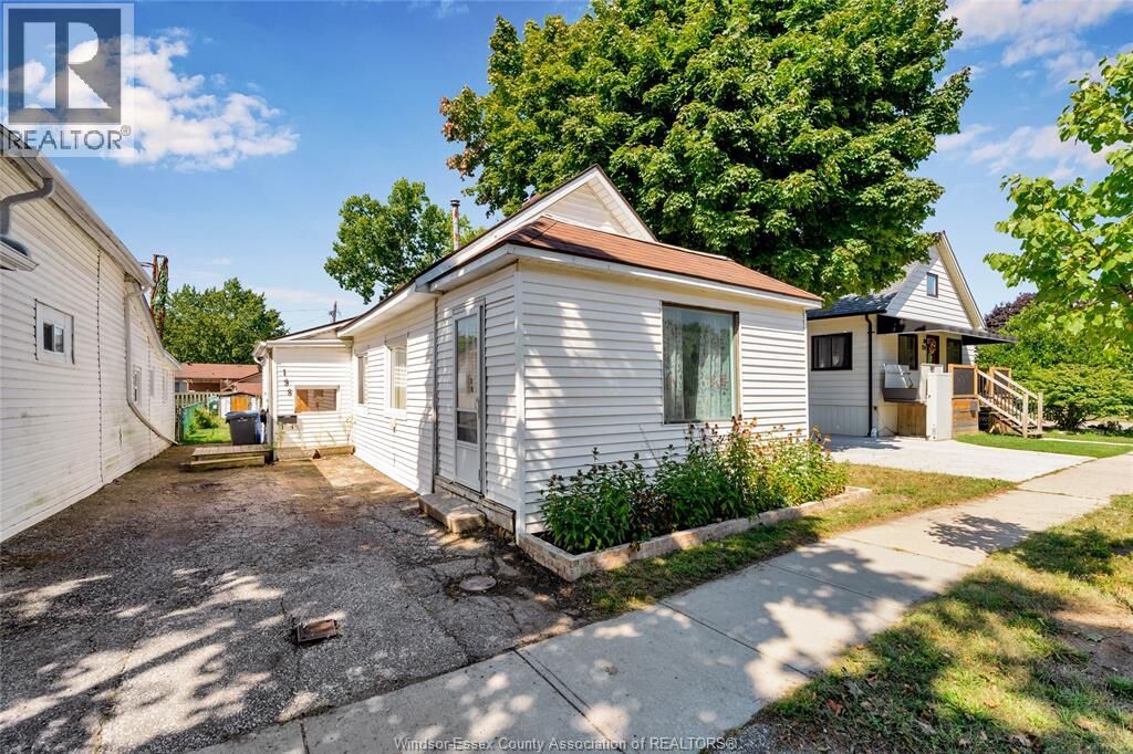 Property Photo: 198 Brock ON N9V 2G9