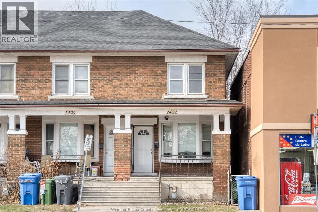 Property Photo:  1422 Wyandotte Street West  ON N9B 1H4 