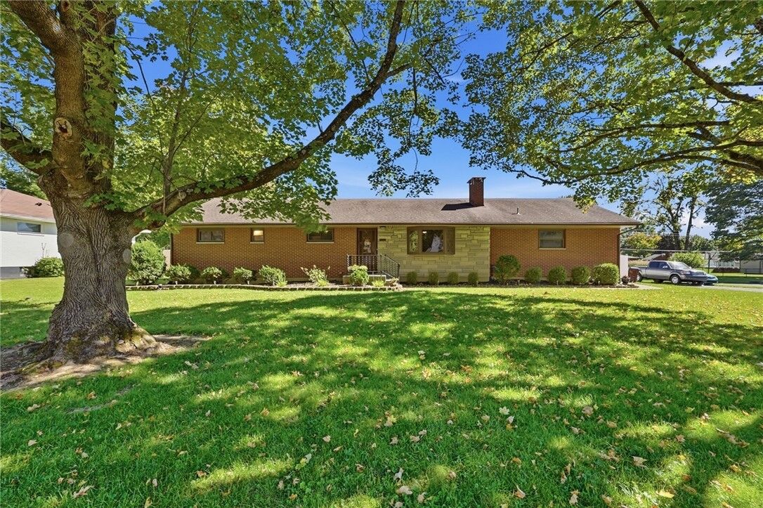 Property Photo:  1440 Howell Road  OH 45434 