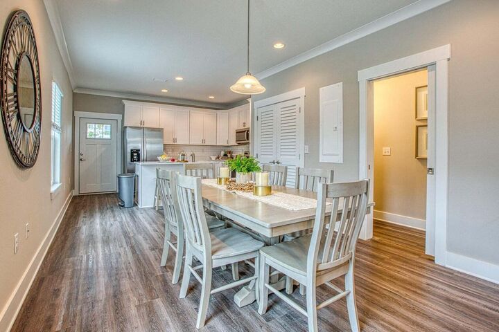 Property Photo: 76 Date Palm Lane FL 32439