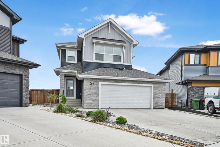 Property Photo:  37 Wildrose Court  AB T8L 0X5 