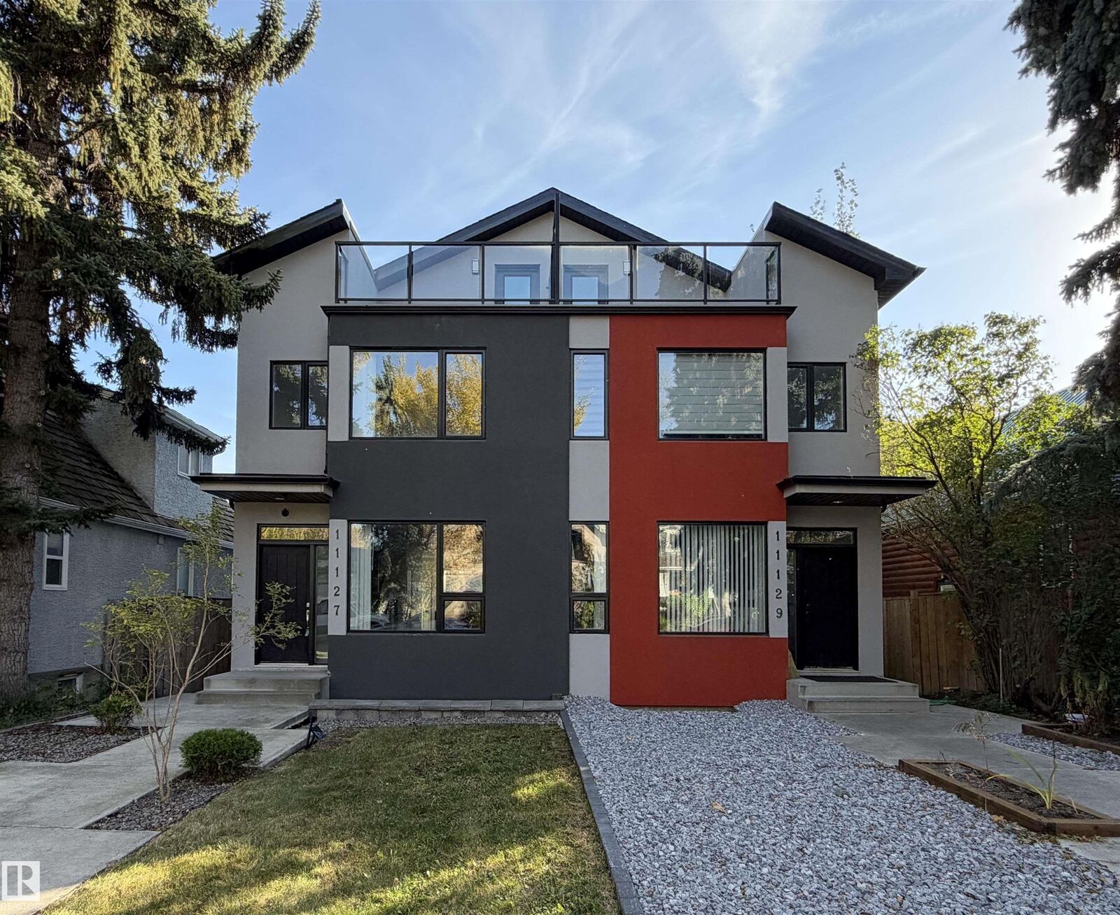 Property Photo:  11127 77 Avenue NW  AB T6G 0L5 