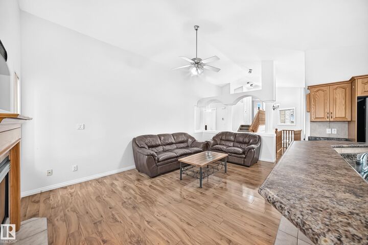 Property Photo:  3460 30 St NW  AB T6T 1W6 