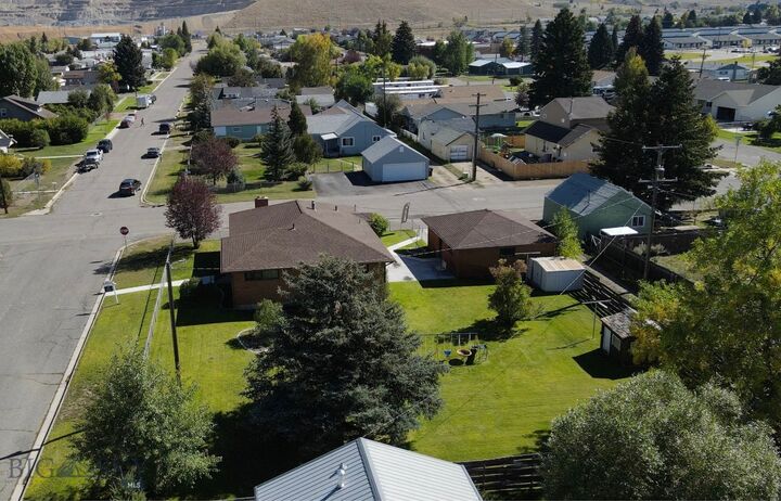 Property Photo:  2526 Locust Street  MT 59701 