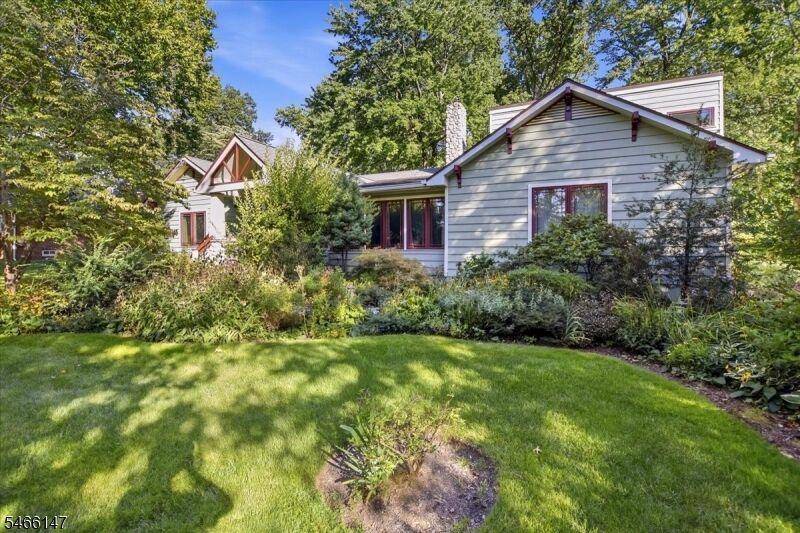 Property Photo:  2032 Brookside Dr  NJ 07076 