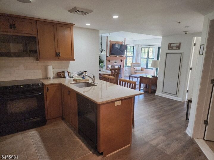 Property Photo:  200 State Rt 94 Unit 248 2  NJ 07462 
