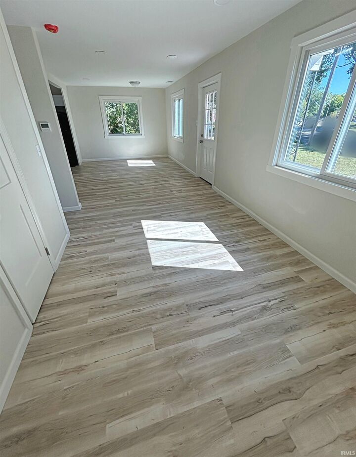 Property Photo: 1800 E Powell Avenue IN 47714