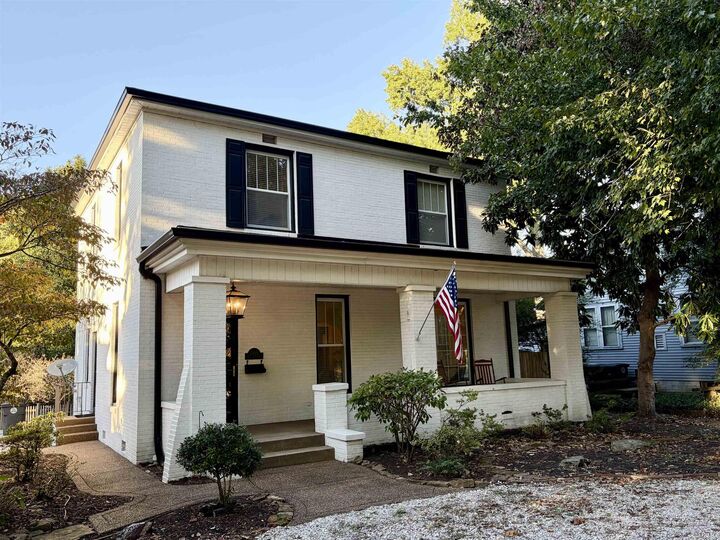 Property Photo:  2418 Lincoln Avenue  IN 47715 