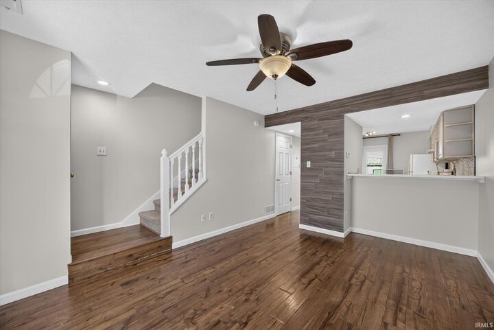 Property Photo:  722 E Sherwood Hills Drive  IN 47401 